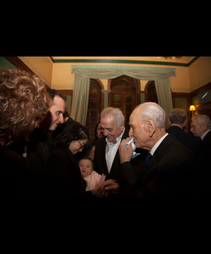 «Στη μνήμη του Αλέκου Φλαμπουράρη: Μηχανικού, Αριστερού, Original»